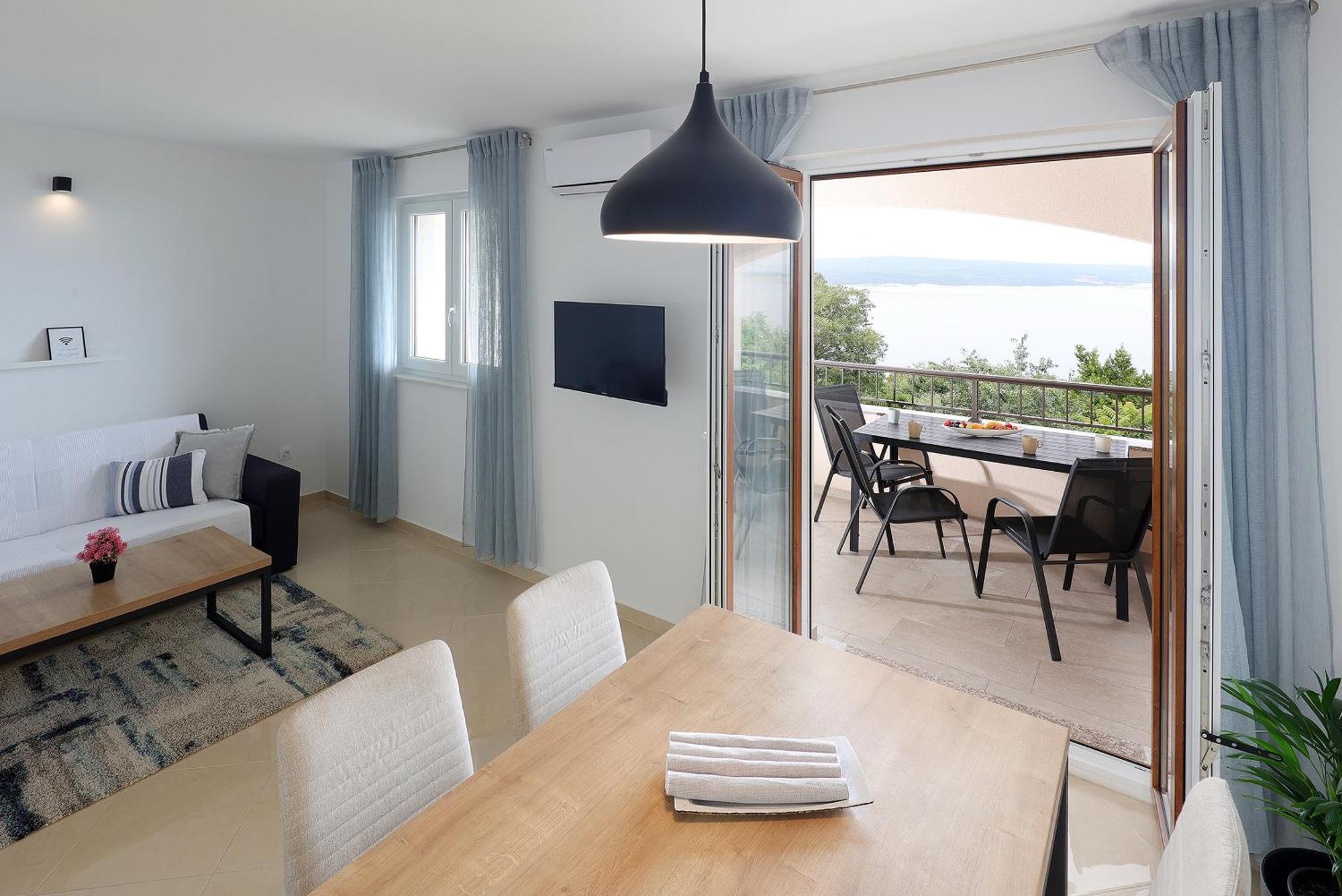 Apartments Via Sole Dramalj Eksteriør billede