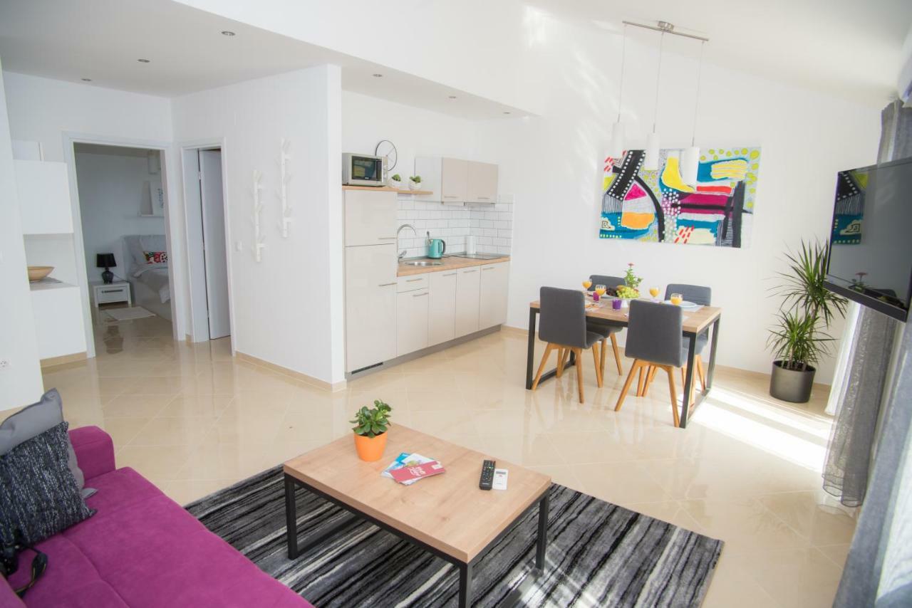 Apartments Via Sole Dramalj Eksteriør billede